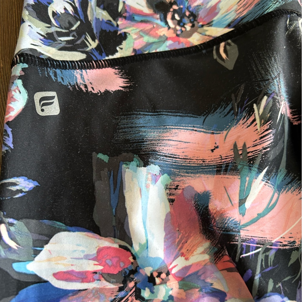 Fabletics workout pants - Picture 3 of 3